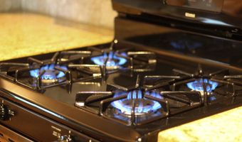 3327 MARTHA CUSTIS Dr 3327, Alexandria, VA 22302