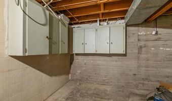 2010 N Cron, Augusta, KS 67010