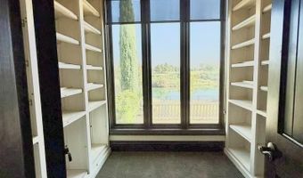 2116 Westridge Rd, Carlsbad, NM 88220