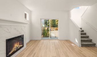 18933 SW Hazelwood Ln L-9, Beaverton, OR 97078