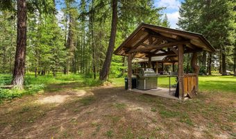 480 Natures Way, Bonners Ferry, ID 83805