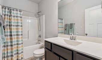 1324 Tuscany Dr SE, Altoona, IA 50009