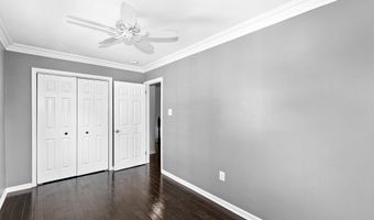 19- A W UHLER Ave, Alexandria, VA 22301