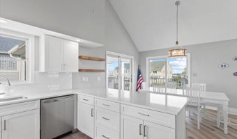 37146 OCEAN PARK Ln, Fenwick Island, DE 19944