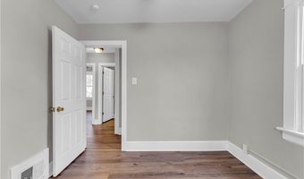 36 Cole Ave, Akron, OH 44301