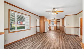 28481 Grand Ave, Aplington, IA 50604