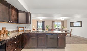 6702 PAINTED ROCK Trl, Cheyenne, WY 82001
