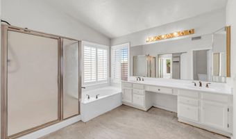 1252 N HAZELTON Dr, Chandler, AZ 85226