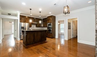 112 Loblolly Ln, Albany, GA 31721