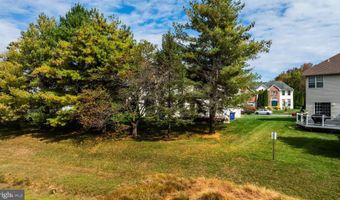 6 DUNLEARY Dr, Bear, DE 19701