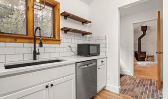 55402 Homestead Way, Bend, OR 97707