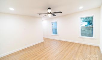 3501 Eastway Dr, Charlotte, NC 28205