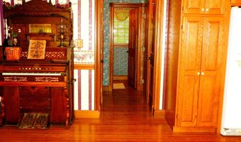 2818 Dixie Hwy, Bedford, IN 47421