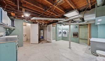 800 Bradish St, Adrian, MI 49221