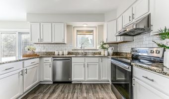 2400 Rockport Ct, Ann Arbor, MI 48103
