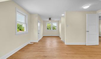 3201 12TH St S, Arlington, VA 22204