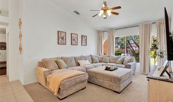 19581 Powhatan Rd, Apple Valley, CA 92308