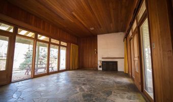 4313 WOODLARK Dr, Annandale, VA 22003