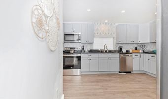 2505 HAMILTON Ave, Baltimore, MD 21214