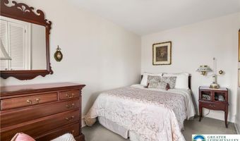 2730 Chew St, Allentown, PA 18104