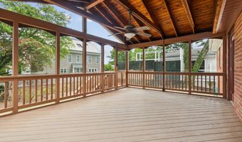 9923 MAYFIELD Dr, Bethesda, MD 20817