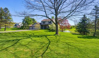 100 Rollingbrook NE, Ada, MI 49301