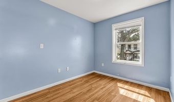 196 5th St, Bridgeport, CT 06607