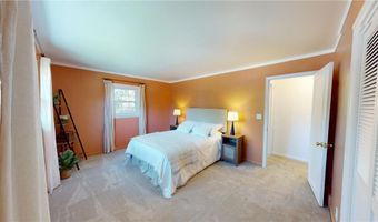 419 Ridge Rd, Albert Lea, MN 56007