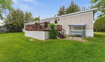 279 Hunter N Rd, Alburgh, VT 05440
