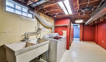 305 Vine Ln, Amherst, NY 14228