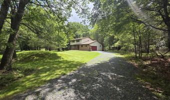 136 Birch Dr, Blakeslee, PA 18610