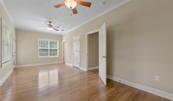 241 Bismark St, Bay St. Louis, MS 39520