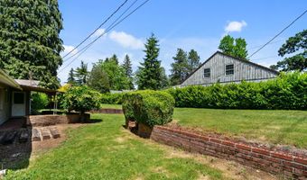 881 LINN Ave, Oregon City, OR 97045