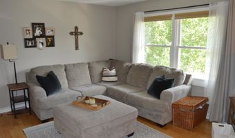 20 E Zeller St, North Liberty, IA 52317