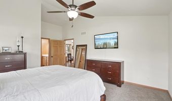 400 Mourning Dove Ct, Arena, WI 53503