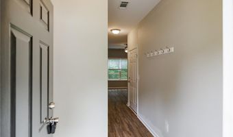 103 Three Rivers Ct, Hull, GA 30646