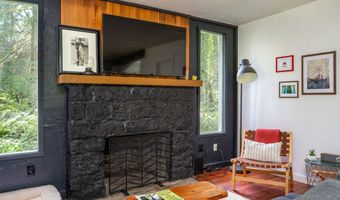 64277 E BRIGHTWOOD LOOP Rd, Brightwood, OR 97011