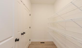 13 Red Oak Dr, Bedford, IN 47421