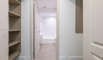 20729 NE 32nd Ave, Aventura, FL 33180