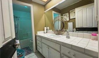 20284 Majestic Dr, Apple Valley, CA 92308