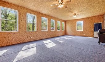 1441 E ST RT 80, Arlington, KY 42041