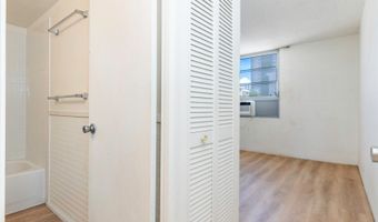98-1040 Moanalua Rd 1-201, Aiea, HI 96701