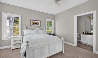 2 Kings Pine Ln, Arundel, ME 04046