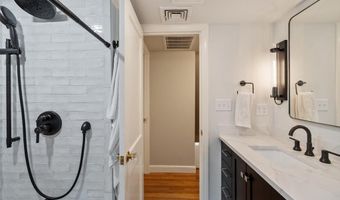 2 Doris Rd, Bedford, MA 01730