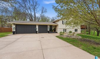 609 S Splitrock Blvd, Brandon, SD 57005