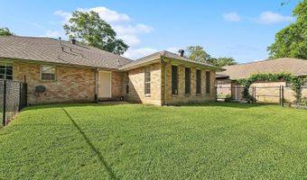 168 Sarah Victoria Dr, Belle Chasse, LA 70037