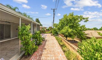 11630 Lennox St, Yucaipa, CA 92399