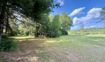 877 Grand Falls Rd, Baileyville, ME 04694