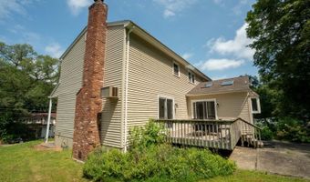 16 Hemlock Dr, Alloway, NJ 07462