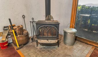 120 Big Barndoor Is, Alton, NH 03810